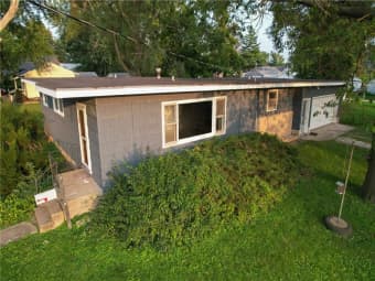 329 West Chestnut Street, Hoopeston, IL, 60942
