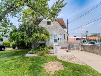 3339 Gardner Ave, Berkley, MI, 48072