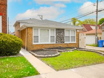 615 East 101st Place, Chicago, IL, 60628