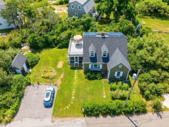 21 Eden Road, Rockport, MA, 01966