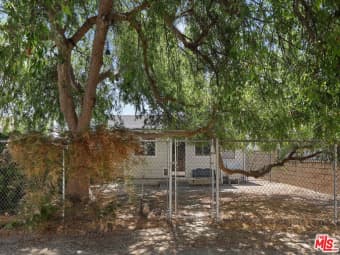 10730 Roscoe Boulevard, Los Angeles, CA, 91352