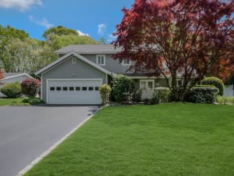 81 Patricia Lane, Centereach, NY, 11720