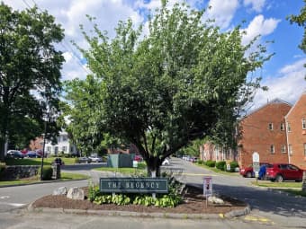 261/261 Regency Park Drive, Agawam Town, MA, 01001