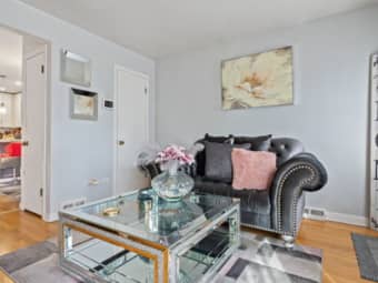 7122 S Winchester Ave, Chicago, IL, 60636