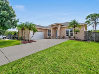 537 NW Turton Terrace, Port St. Lucie, FL, 34983