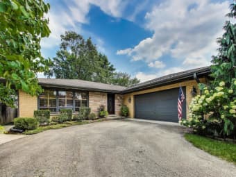 275 Stonegate Road, Clarendon Hills, IL, 60514