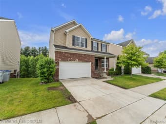 59623 Twin Pines Drive, Oakland County, MI, 48165