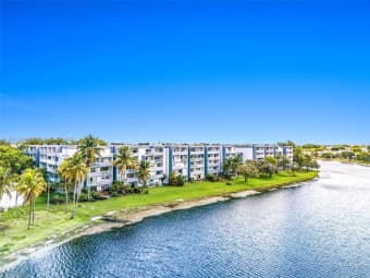 207D/9357 Fontainebleau Boulevard, Fountainebleau, FL, 33172