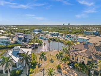 17890 Grey Heron Ct, Fort Myers Beach, FL, 33931