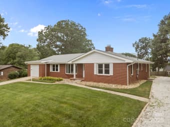 49 Greenwood Road, Asheville, NC, 28803