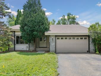 10829 Forestview Circle, Eden Prairie, MN, 55347