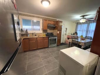 8155 South Kolmar Avenue, Chicago, IL, 60652
