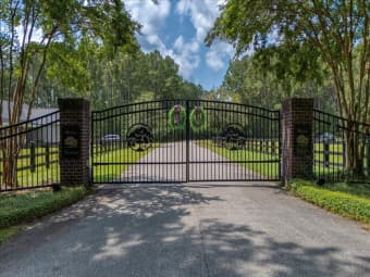  Angel Oak Dr, Bonneau, SC, 29431