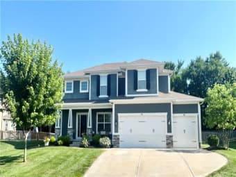 316 SE Hackamore Dr, Lee's Summit, MO, 64082