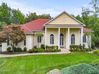 6 Kipling Dr, Moosic, PA, 18507