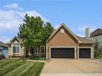 5713 Northeast Sapphire Court, Lee's Summit, MO, 64064