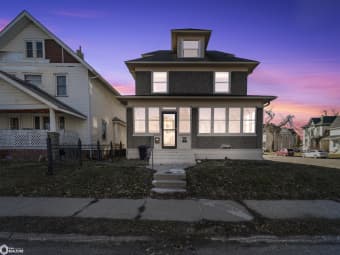 12 W Grant St, Marshalltown, IA, 50158