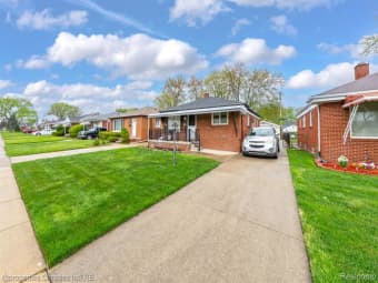 23022 Lexington Avenue, Eastpointe, MI, 48021