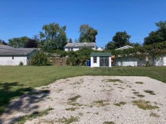 3279 S Grove Dr, Woodland Beach, MI, 48162