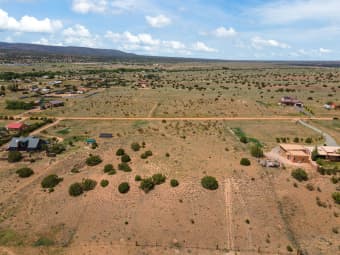 131 Camino Montoya, La Cienega, NM, 87507