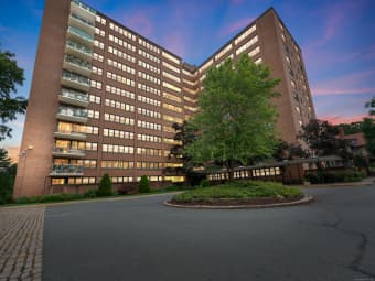 8P/31 Woodland Street, Newington, CT, 06111