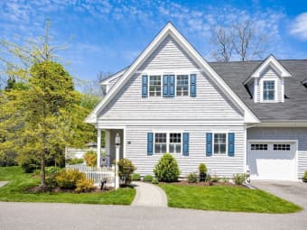 Unit 3A/41 Old Main Road, North Falmouth, MA, 02556