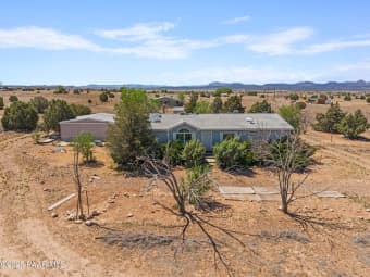 925 West Gina Marie Boulevard, Paulden, AZ, 86334