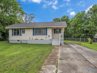 1607 10th Avenue Southeast, Decatur, AL, 35601