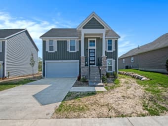 7493 Legend Court Southeast, Caledonia, MI, 49316