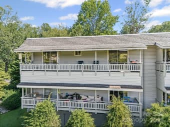 263 Fairway Ln, Spruce Pine, NC, 28777