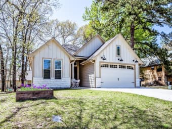12 Sunny Hill Drive, Huntsville, TX, 77340