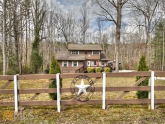 125 Cedar Lane