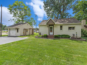 1700 South Hughes Road, Brighton, MI, 48114