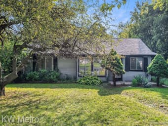 3102 North Jennings Road, Genesee County, MI, 48504
