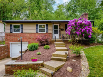 1070 Middlecoff Drive, Akron, OH, 44313