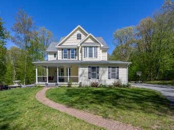 31 Cambridge Ct, Colchester, CT, 06415
