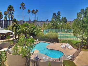 305/3050 Rue Dorleans, San Diego, CA, 92110