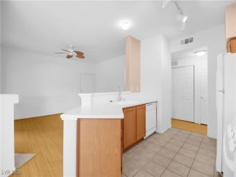 2073/1050 East Cactus Avenue, Paradise, NV, 89183