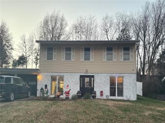 6825 Birdie Lane, Oakville, MO, 63129