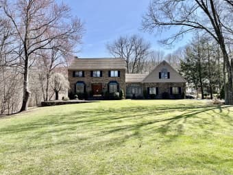 7 Doe Meadow Court, Southington, CT, 06489