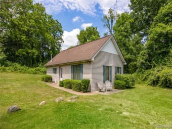 1427 Porter Road, White Lake Township, MI, 48383
