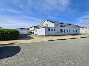 4 Carlisa Dr, Fall River, MA, 02723
