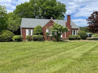 1716 US-220, Stokesdale, NC, 27357