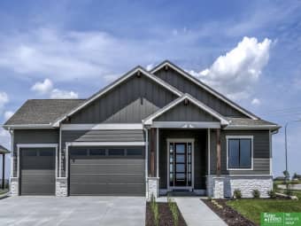 11706 Port Royal, Papillion, NE, 68046