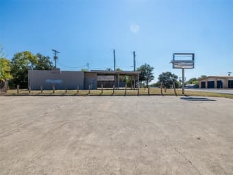 3703 South College Avenue, Bryan, TX, 77801