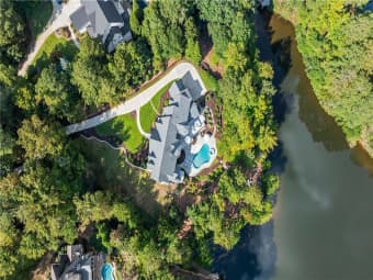 1065 Stonegate Court, Roswell, GA, 30075