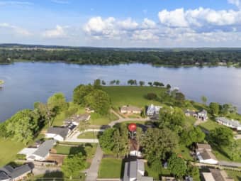 102 Imperial Point, Hendersonville, TN, 37075