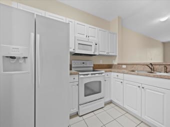 4150 Napoli Lake Drive, Riviera Beach, FL, 33410