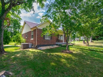 801 2nd Avenue, Fayetteville, TN, 37334