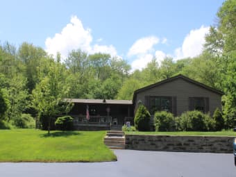 137 North Brook Street, Windham County, CT, 06247